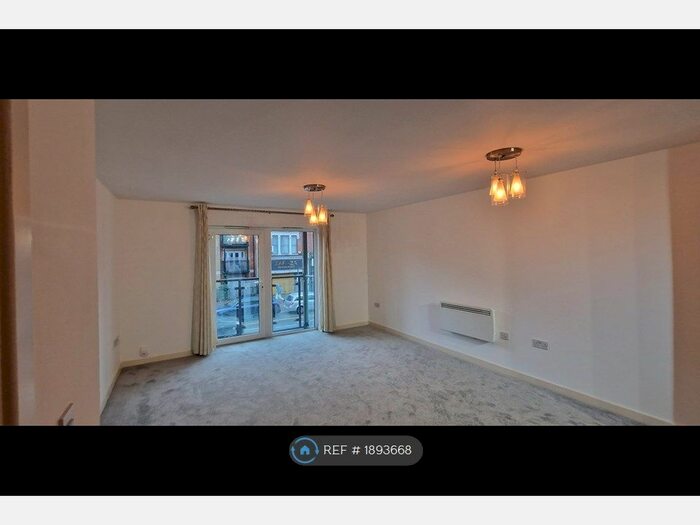 2 Bedroom Flat To Rent In Topaz Court, London, E11