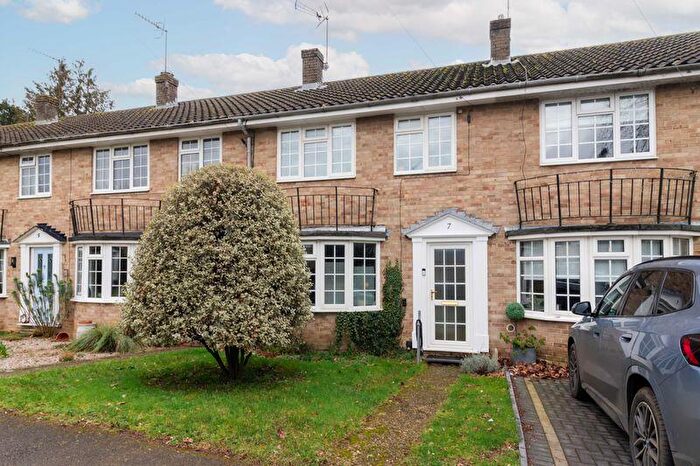 3 Bedroom Terraced House For Sale In Hillbrow Court, Godstone, RH9