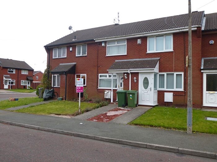 2 Bedroom Property To Rent In Litcham Close, Upton, Wirral, CH49