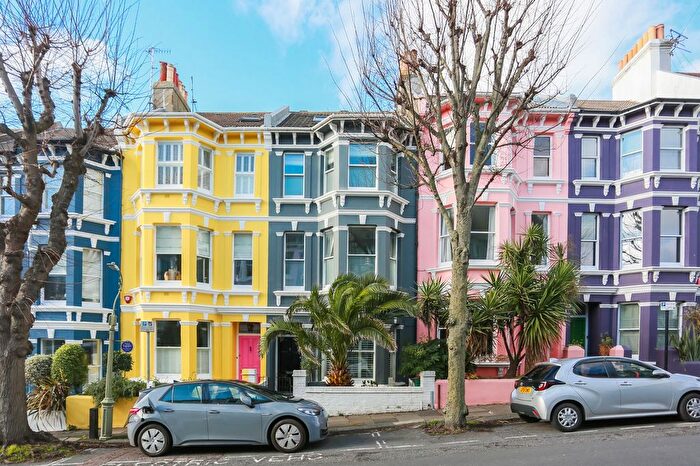 5 Bedroom Terraced House For Sale In Chesham Street, Brighton, BN2