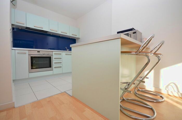 1 Bedroom Flat To Rent In Deals Gateway, London, SE13