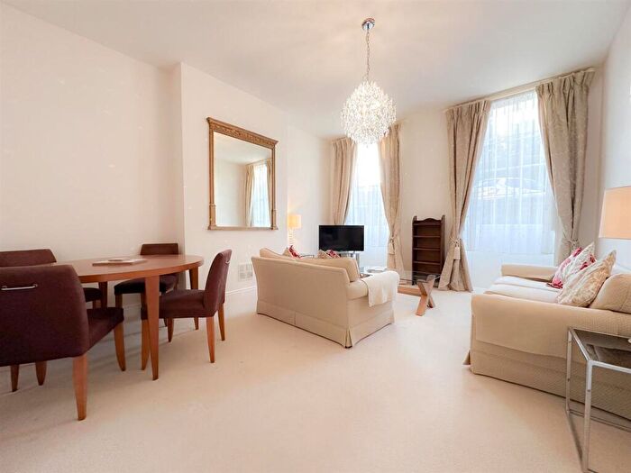 2 Bedroom Apartment To Rent In Lansdown Place, Cheltenham, GL50