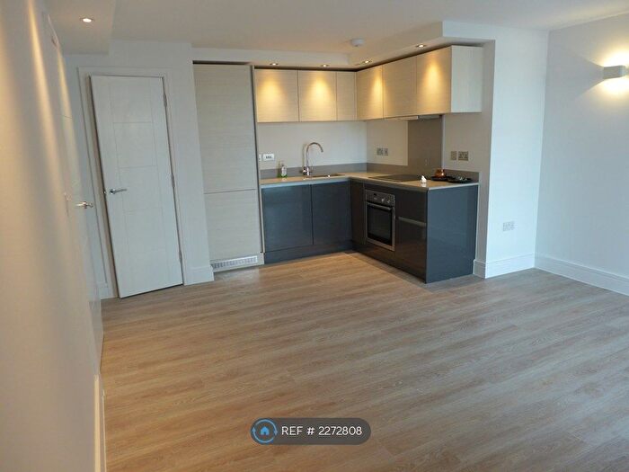 2 Bedroom Flat To Rent In Premier House, Edgware, HA8