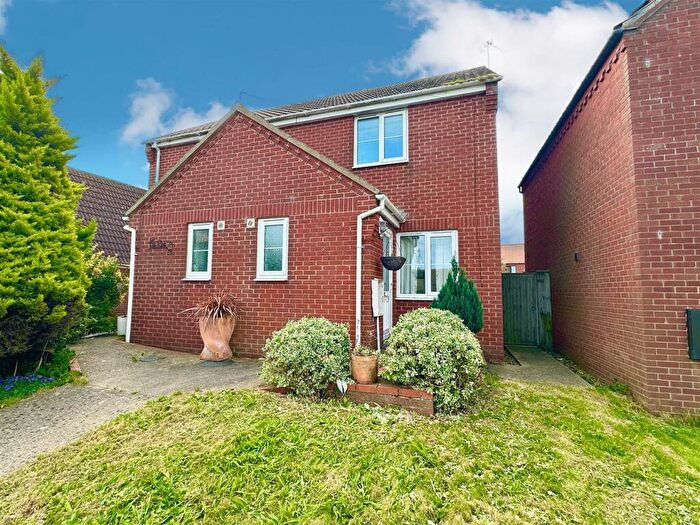 2 Bedroom Semi-Detached House For Sale In Willow Court, Sea Palling, NR12