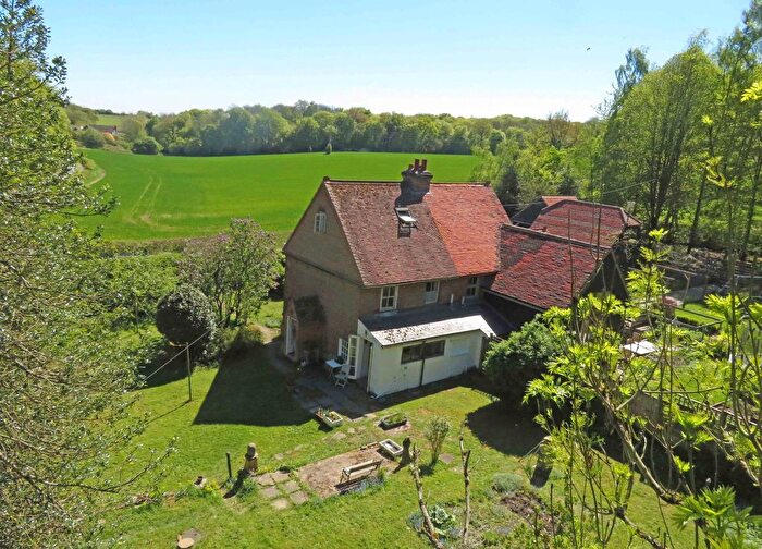 4 Bedroom Semi-Detached House For Sale In Frieth Road, Marlow, SL7
