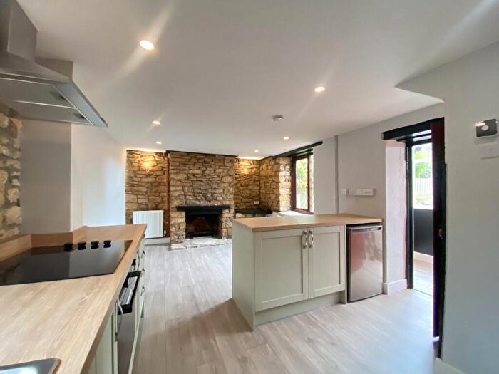 1 Bedroom Terraced House To Rent In Knapp Road, Wotton-Under-Edge, Gloucestershire, GL12