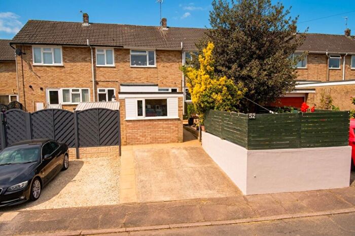 3 Bedroom Terraced House For Sale In Leewood Crescent, New Costessey, Norwich, NR5