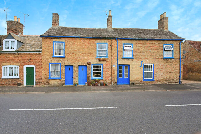 2 Bedroom Character Property For Sale In Whittlesey Road, Thorney, Peterborough, PE6