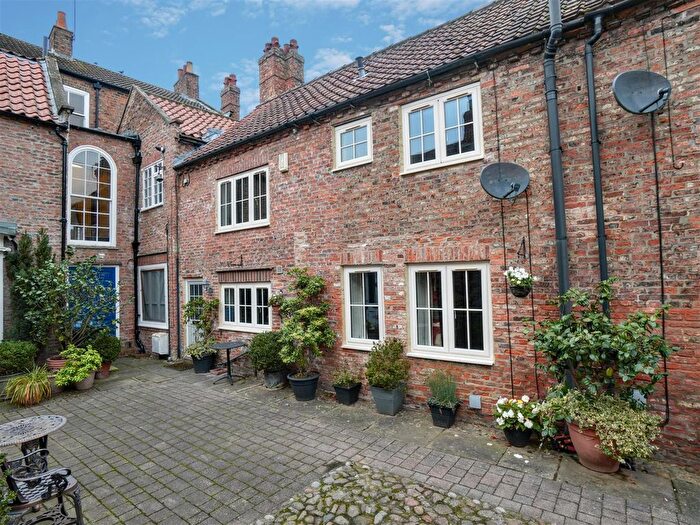 2 Bedroom Property To Rent In Bannister Court, Back Lane, Easingwold, YO61