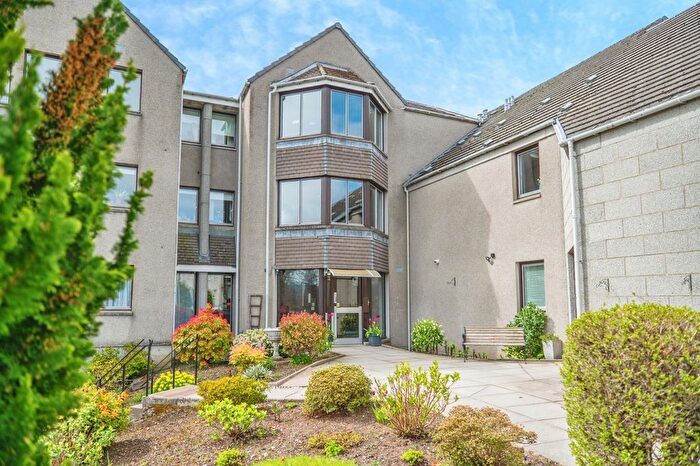 1 Bedroom Flat For Sale In Dunmail Manor, Cults, AB15