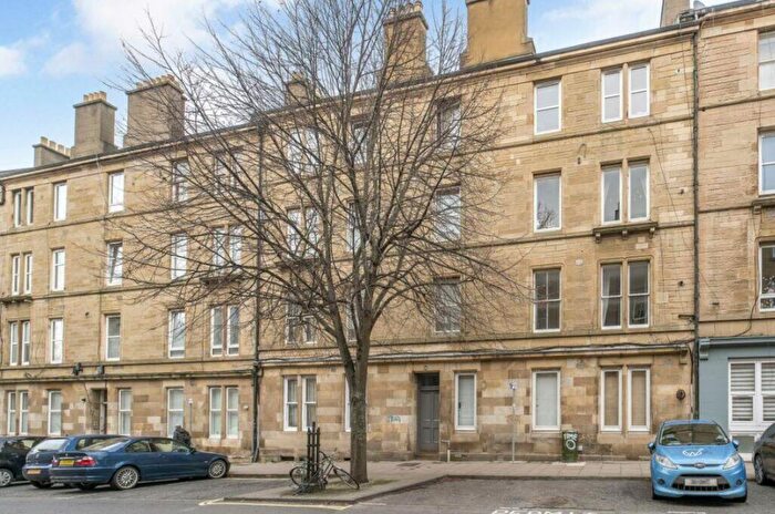 1 Bedroom Flat To Rent In Albert Street, Leith, Edinburgh, EH7