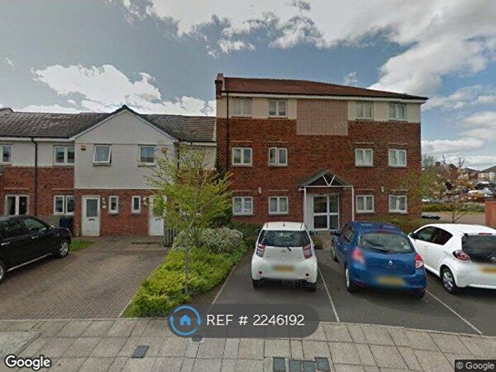 2 Bedroom Flat To Rent In Bittern Close, Dunston, NE11