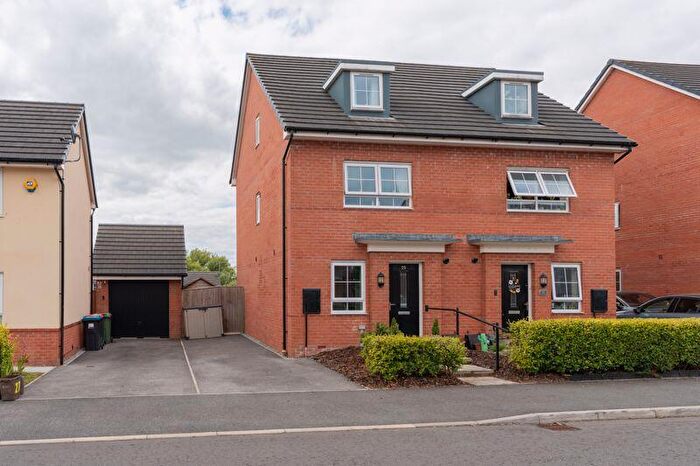 3 Bedroom Semi-Detached House For Sale In Medlock Street, Rudheath, CW9