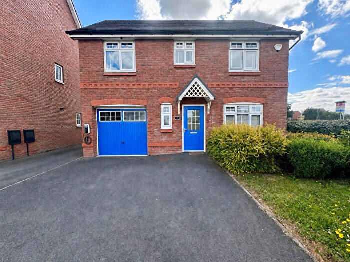 3 Bedroom Detached House For Sale In Southcroft Drive, Highfield Green, L33