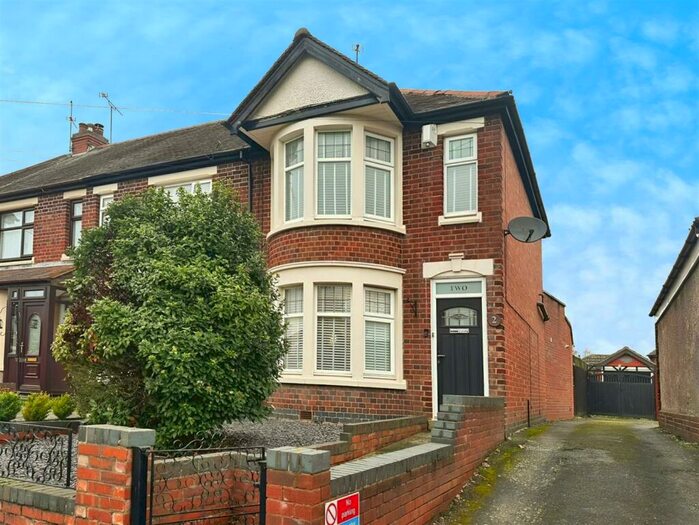 2 Bedroom End Of Terrace House To Rent In Vinecote Road, Longford, Coventry, CV6