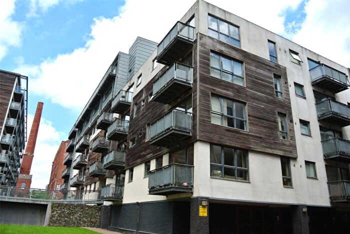 1 Bedroom Apartment To Rent In Advent, Isaac Way, Manchester City Centre, M4