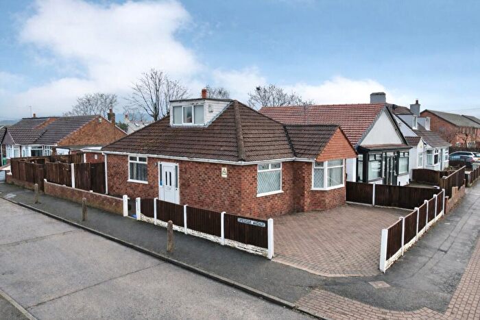3 Bedroom Bungalow For Sale In Spencer Avenue, Moreton, Wirral, CH46