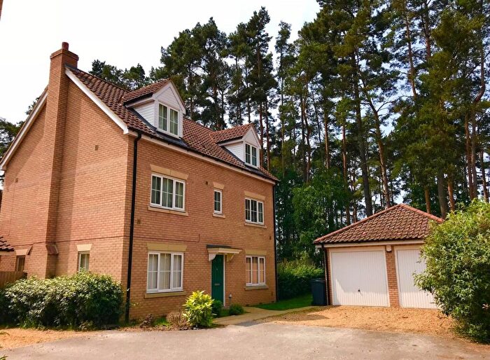5 Bedroom Detached House To Rent In Heathland Way, Mildenhall, Bury St. Edmunds, IP28
