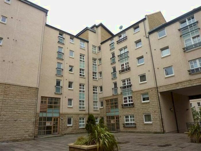 2 Bedroom Flat To Rent In Springfield Street, Leith, Edinburgh, EH6