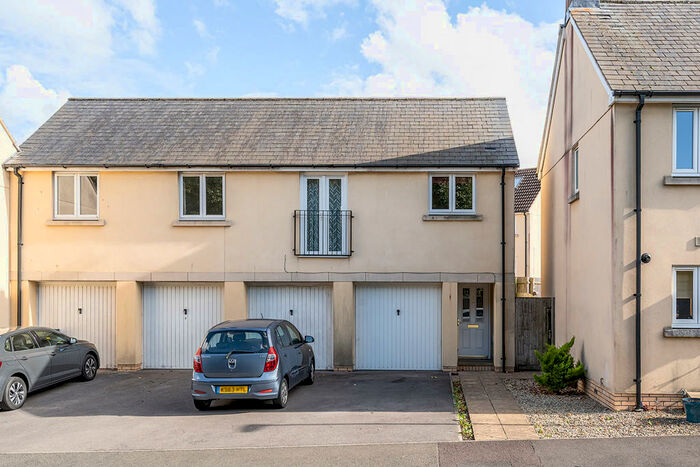 2 Bedroom Apartment To Rent In Clarks Way, Rushill, Bath, BA2