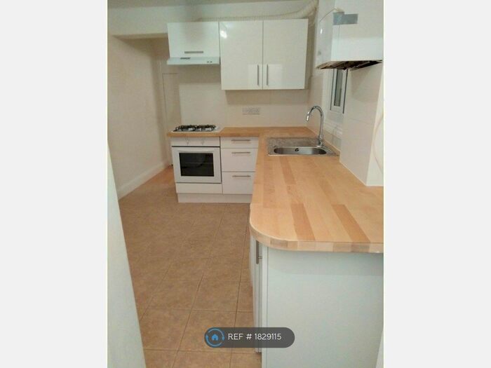 1 Bedroom Flat To Rent In Kensal Green, London, NW10