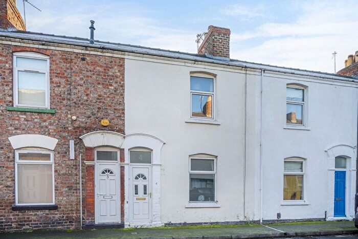 2 Bedroom Terraced House For Sale In Arthur Street, York, YO10