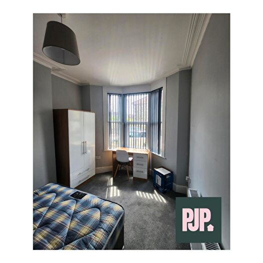 4 Bedroom House To Rent In Clarence Road, Bristol, BS16