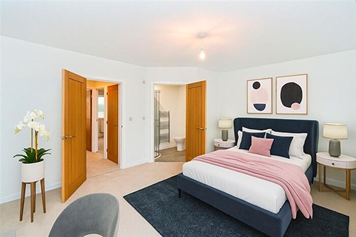 2 Bedroom Semi Detached House For Sale In Main Road, Colden Common, Winchester, SO21