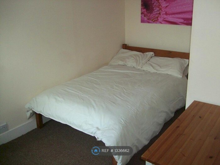 1 Bedroom Flat To Rent In Franklin Street, Reading, RG1