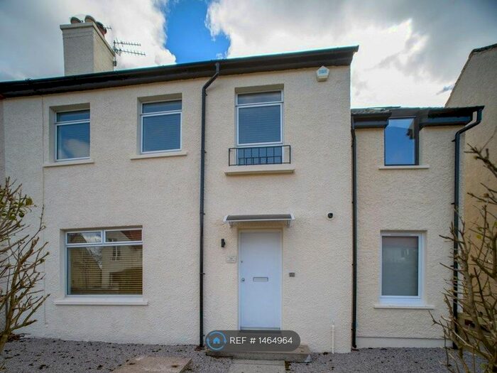 6 Bedroom Terraced House To Rent In Garthdee Drive, Aberdeen, AB10