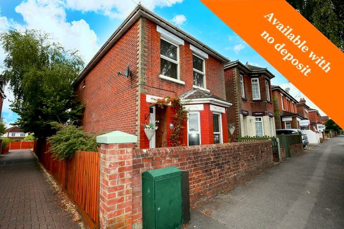 3 Bedroom Detached House To Rent In Sholing, Southampton, SO19