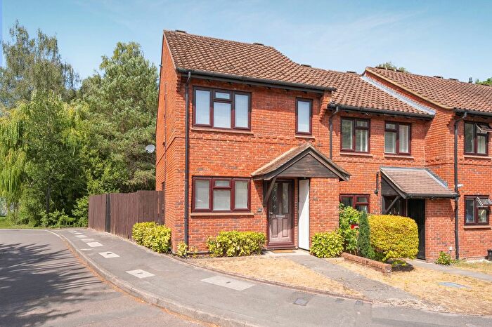 3 Bedroom End Of Terrace House For Sale In Porchester, Ascot, SL5