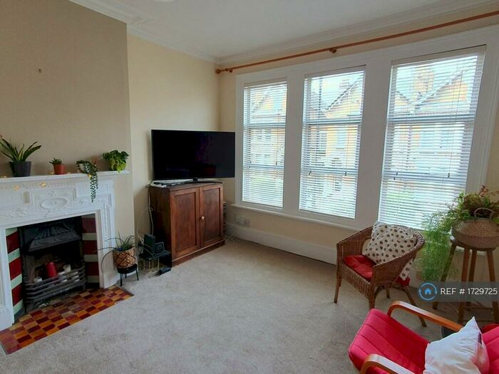 1 Bedroom Flat To Rent In Lewisham, London, SE13