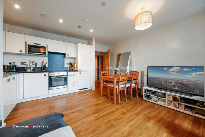 1 Bedroom Apartment To Rent In Connaught Heights, Pontoon Dock, E16
