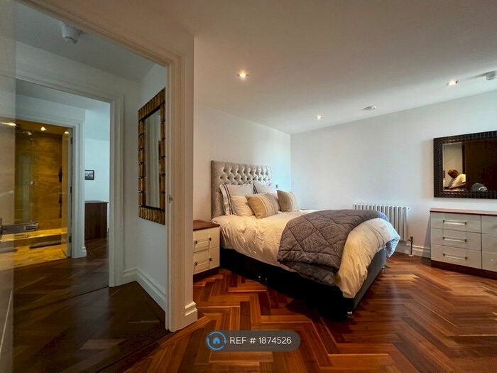 2 Bedroom Flat To Rent In Victoria Street, London, SW1H