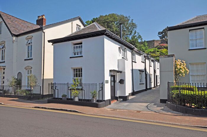 4 Bedroom Detached House For Sale In Porthycarne Street, Usk, NP15