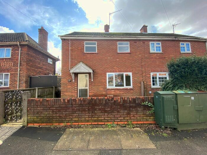 2 Bedroom Semi-Detached House To Rent In Lady Jane Grey Road, King's Lynn, PE30
