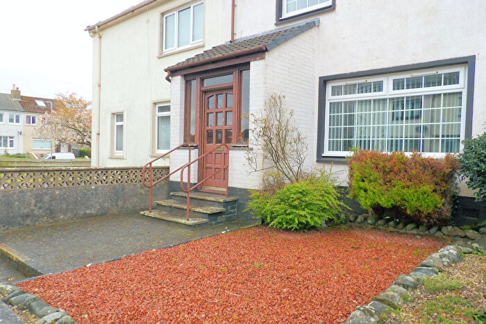 2 Bedroom Terraced House For Sale In Davaar Avenue, Campbeltown, PA28