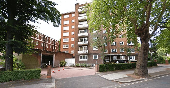 2 Bedroom Flat To Rent In Avenue Road, St Johns Wood, NW8