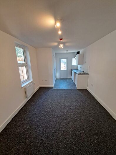 1 Bedroom Studio To Rent In Studio Flat – The Avenue, Bruce Grove, N17