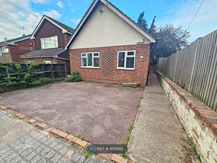 4 Bedroom Detached House To Rent In New Town St, Canterbury, CT1