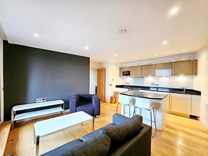 1 Bedroom Apartment To Rent In Candle House Wharf Approach Leeds, LS1