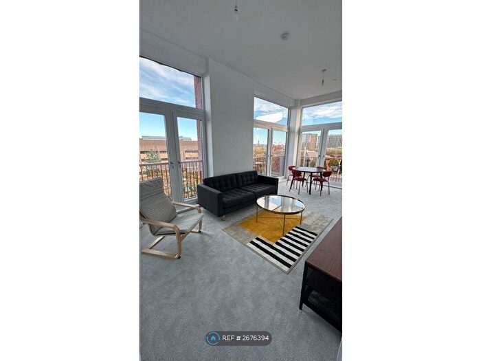 2 Bedroom Flat To Rent In Norfolk Road, Glasgow, G5