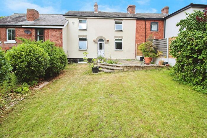 2 Bedroom Terraced House To Rent In Well Lane, Kippax, Leeds, LS25