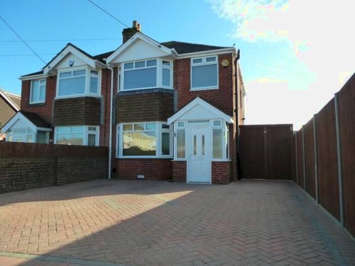 4 Bedroom Semi-Detached House To Rent In Morpeth Avenue, Totton, SO40