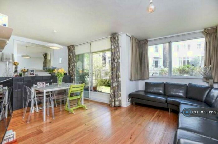 2 Bedroom Flat To Rent In Eton Avenue, London, NW3