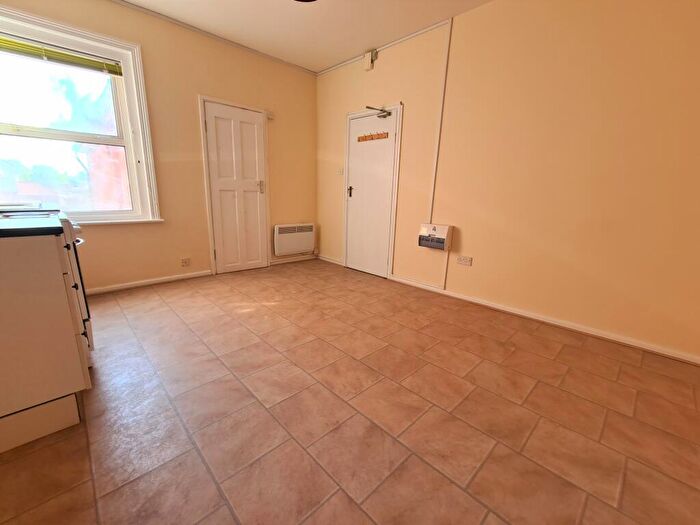 1 Bedroom Flat To Rent In Shirley Road, Southampton, Hampshire, SO15