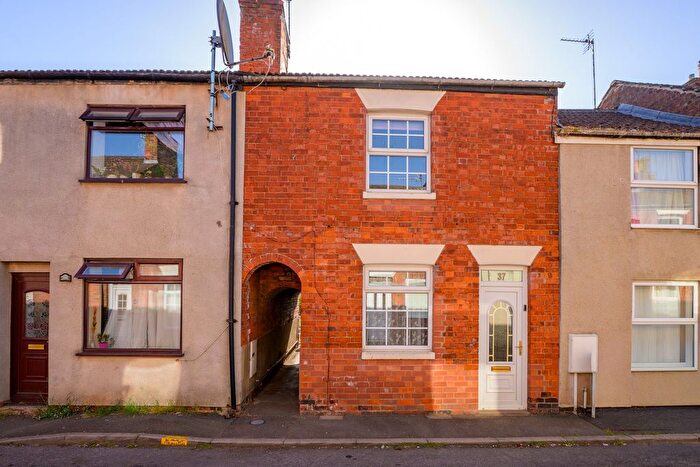 2 Bedroom Terraced House For Sale In James Street, Boston, PE21