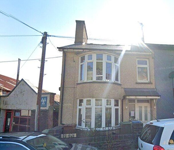 3 Bedroom Terraced House For Sale In High Street, Blaenau Ffestiniog, Gwynedd, LL41