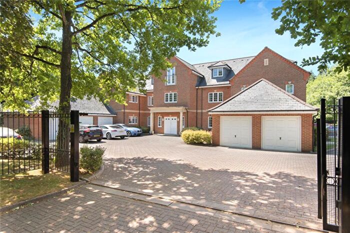 2 Bedroom Apartment To Rent In Bearsden Court, Charters Road, Ascot, Berkshire, SL5